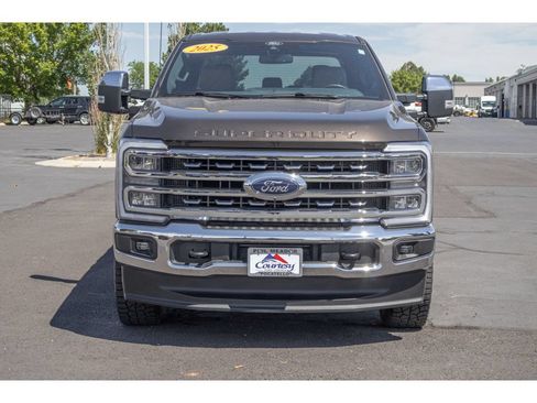 Used 2025 Ford F350 Lariat w/ Chrome Package AWD/4WD image 8