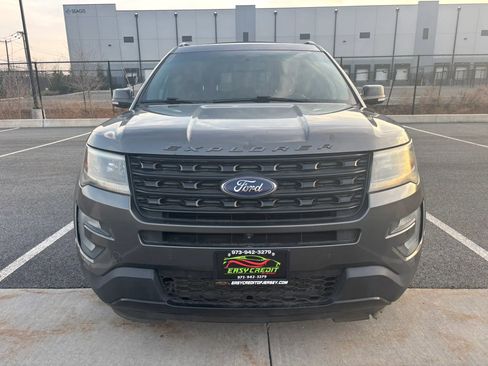 Used 2016 Ford Explorer Sport w/ Equipment Group 401A AWD/4WD image 13