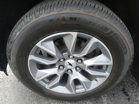 Certified 2022 Chevrolet Silverado 1500 RST AWD/4WD image 11