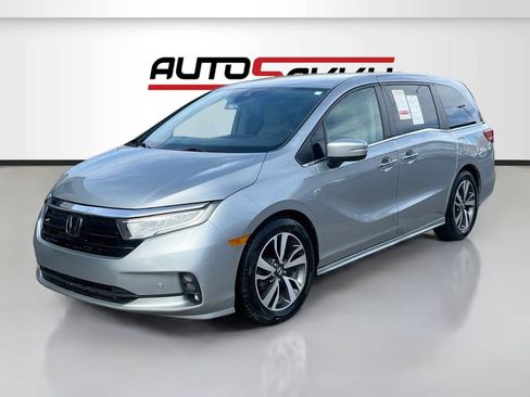 Used 2022 Honda Odyssey Touring image 3