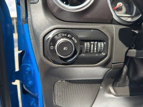 Used 2021 Jeep Wrangler Unlimited Rubicon 392 AWD/4WD image 21