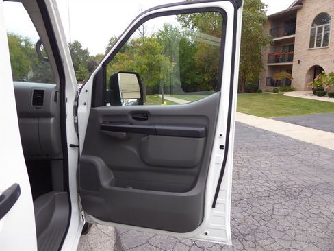 Used 2017 Nissan NV 3500 S w/ Power Package image 21