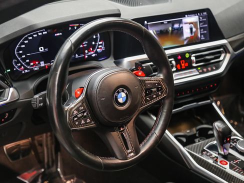 Used 2021 BMW M4 Competition w/ Executive Package RWD image 17