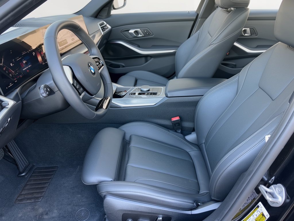 Certified 2026 BMW 330i Sedan RWD image 5