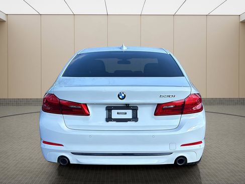 Used 2019 BMW 530i 530i w/ Convenience Package image 4