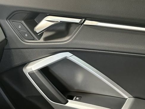 Used 2021 Audi Q3 2.0T Premium AWD/4WD image 21
