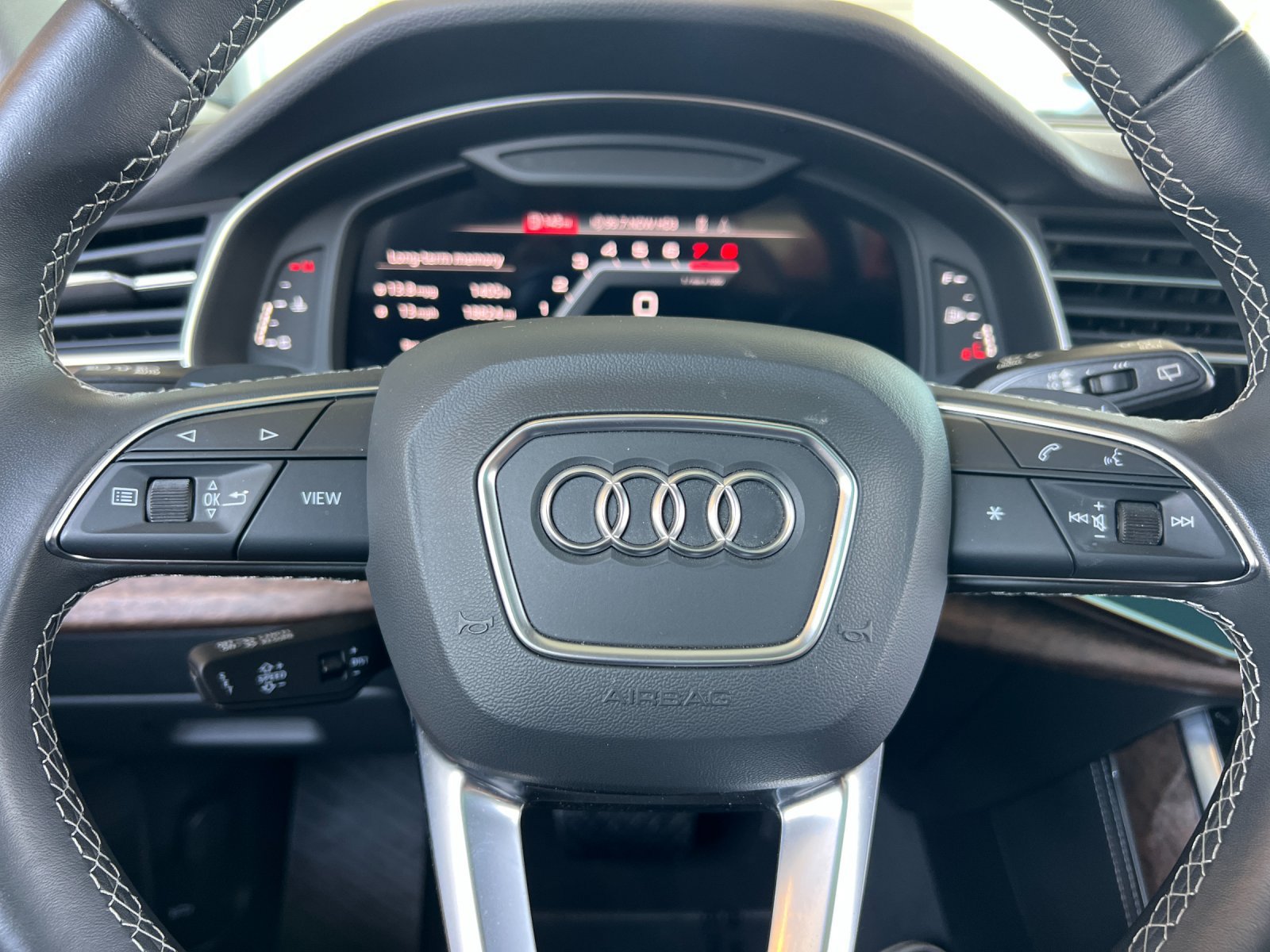 Used 2023 Audi Q8 Premium Plus w/ Premium Plus Package AWD/4WD image 24