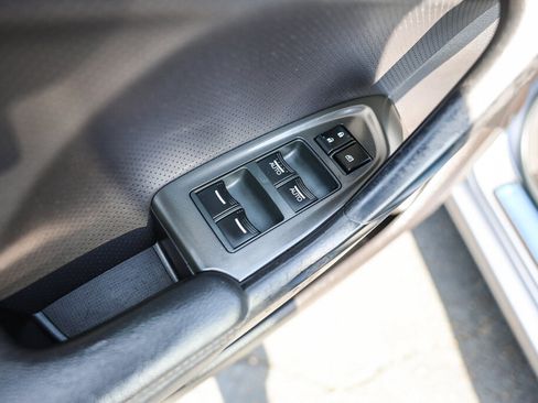 Used 2013 Acura TSX Sedan FWD image 10