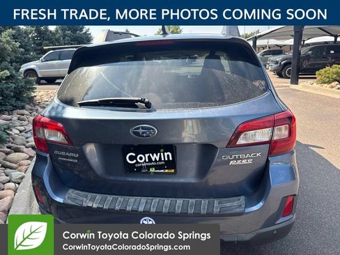 Used 2017 Subaru Outback 2.5i Limited AWD/4WD image 5