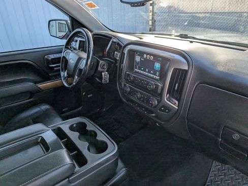 Used 2015 Chevrolet Silverado 1500 LTZ image 30