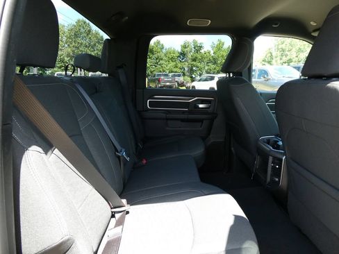 New 2026 RAM 3500 Big Horn AWD/4WD image 13