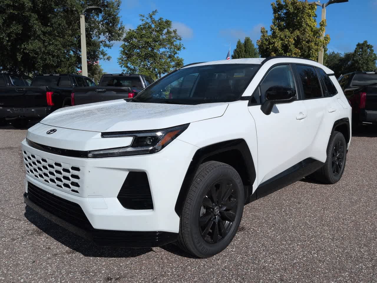 Used 2026 Toyota RAV4 SE w/ Convenience Package AWD/4WD image 2