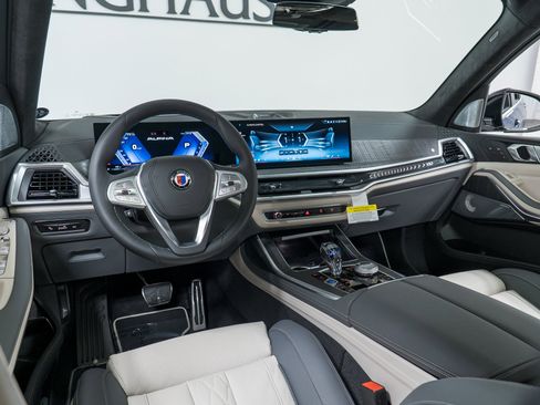 New 2026 BMW ALPINA XB7 image 17