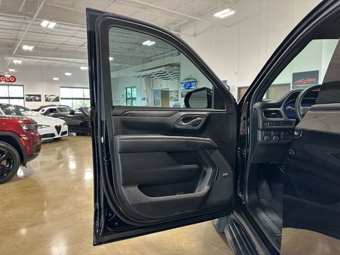 Used 2024 Chevrolet Tahoe RST w/ Sport Performance Package image 10