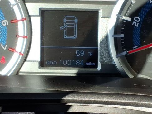 Used 2018 Toyota 4Runner SR5 image 24