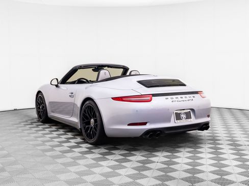 Used 2015 Porsche 911 Carrera GTS RWD image 3
