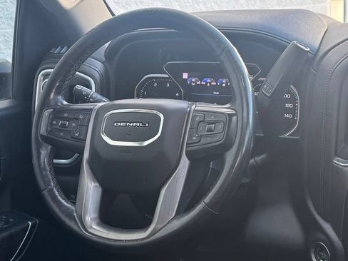 Used 2022 GMC Sierra 2500 Denali w/ Denali Ultimate Package AWD/4WD image 16