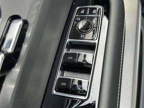 New 2026 Cadillac Vistiq Sport image 21