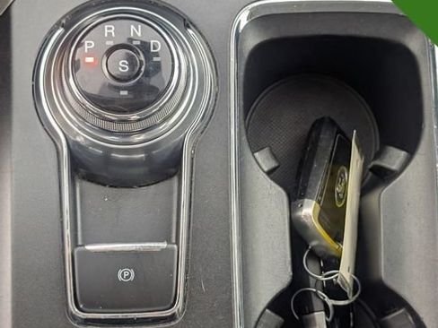 Used 2019 Ford Fusion SE FWD image 23