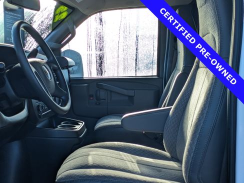 Used 2023 Chevrolet Express 3500 LS image 18