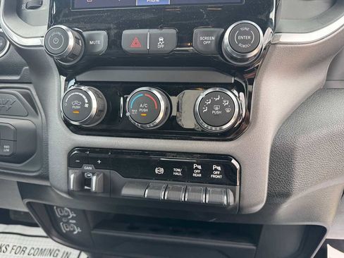 Used 2025 RAM 2500 Big Horn w/ Cold Weather Group image 23