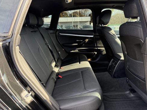 Used 2018 BMW 330i Gran Turismo xDrive image 15