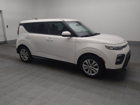 Used 2022 Kia Soul LX FWD image 11