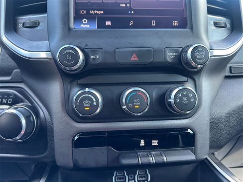 Certified 2022 RAM 1500 Big Horn image 23