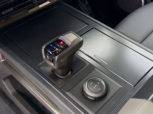 Used 2025 GMC Hummer EV 3X image 17