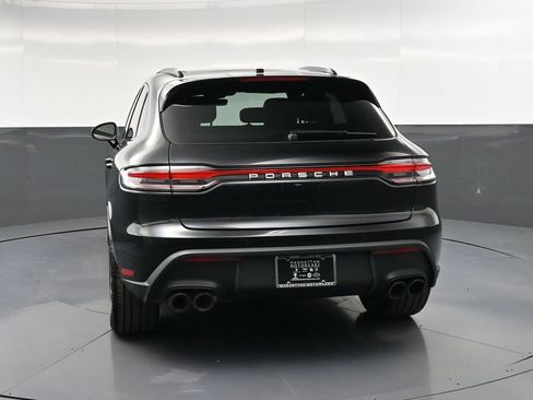 Certified 2026 Porsche Macan AWD/4WD image 7