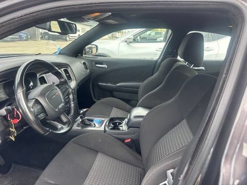 Used 2023 Dodge Charger R/T w/ Blacktop Package RWD image 7