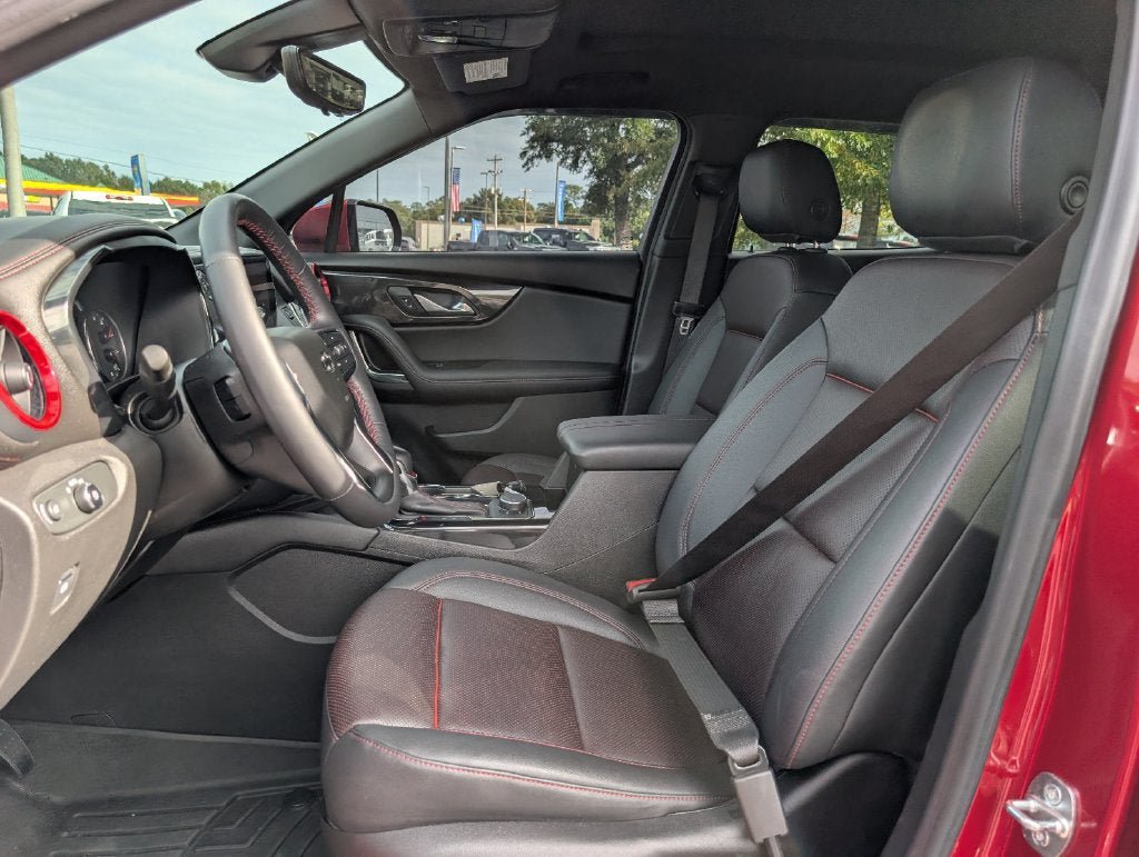 Used 2022 Chevrolet Blazer RS w/ Driver Confidence II Package FWD image 14