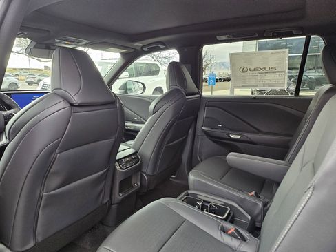 New 2026 Lexus TX 350 AWD image 16