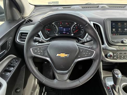 Used 2019 Chevrolet Equinox LT w/ Driver Convenience Package image 19