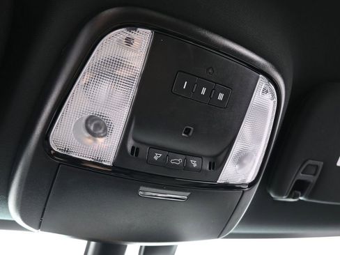 Used 2023 Dodge Durango R/T image 19