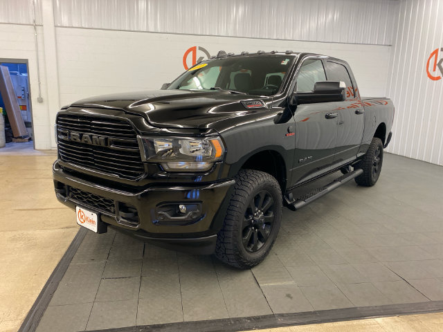 Used 2020 RAM 2500 Big Horn w/ Night Edition AWD/4WD image 3