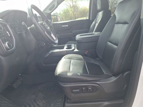 Used 2022 GMC Sierra 1500 SLT w/ SLT Convenience Package image 17