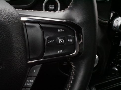 Used 2024 RAM 1500 Limited AWD/4WD image 25