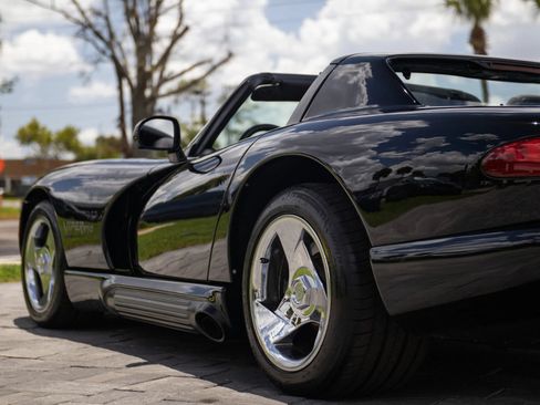 Used 1994 Dodge Viper RT/10 RWD image 12