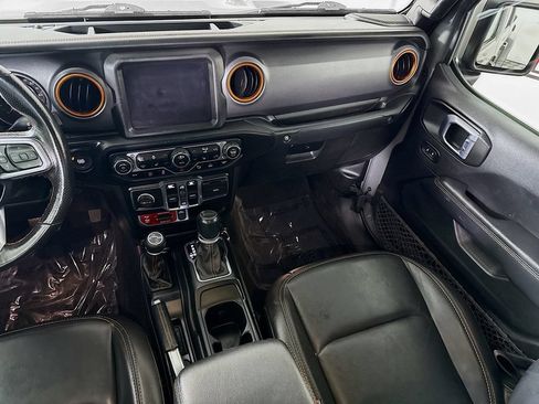Used 2021 Jeep Gladiator Mojave w/ Dual Top Group AWD/4WD image 28