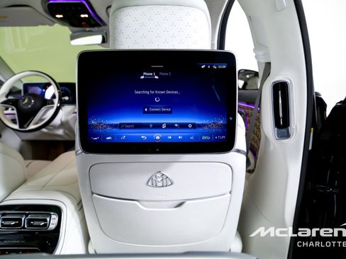 Used 2023 Mercedes-Benz Maybach S 680 4MATIC w/ Manufaktur Leather Package image 29