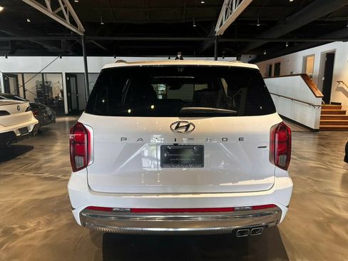 Used 2024 Hyundai Palisade Calligraphy AWD/4WD image 4