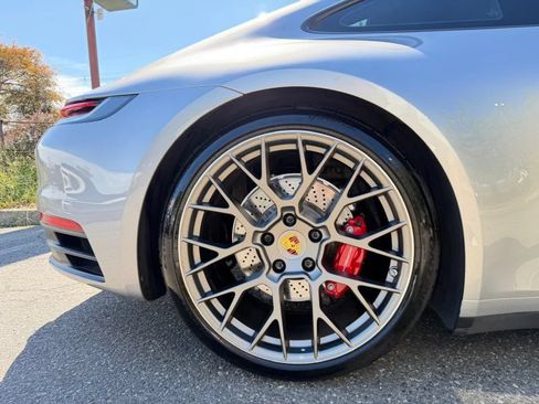 Used 2020 Porsche 911 Carrera S w/ Sport Package RWD image 30