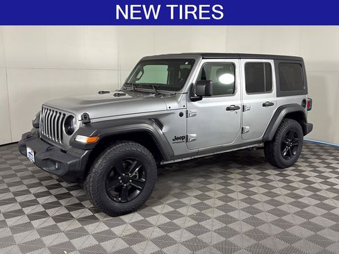 Used 2021 Jeep Wrangler Unlimited Sport image 1