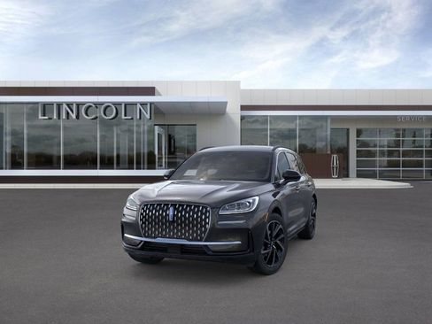 New 2026 Lincoln Corsair Grand Touring image 2