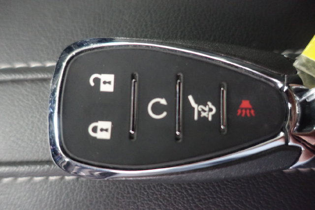 Used 2024 Chevrolet Blazer LT w/ Convenience Package FWD image 17
