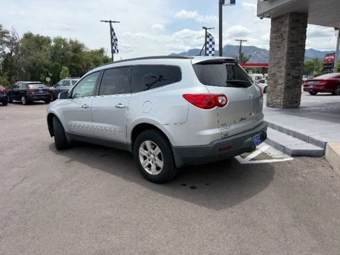 Used 2012 Chevrolet Traverse LT AWD/4WD image 5