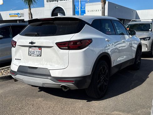 Used 2023 Chevrolet Blazer LT image 18