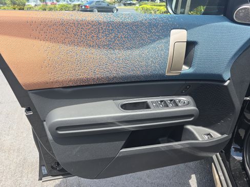 Used 2025 MINI Cooper Countryman S w/ Comfort Package Max image 16