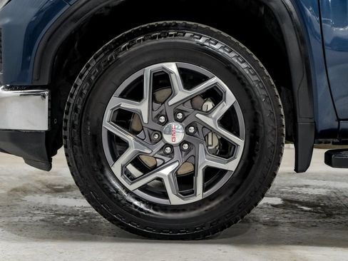 Used 2023 GMC Sierra 1500 SLT AWD/4WD image 60